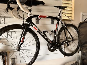 Pinarello Dogma Full Carbon Road Bike