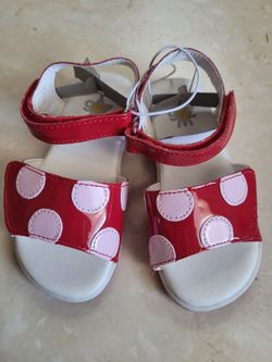 Brand New Naturino Desi Polka Dots Patent Toddler Girls Sandals size 8