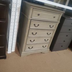 5 Drawer Chest 