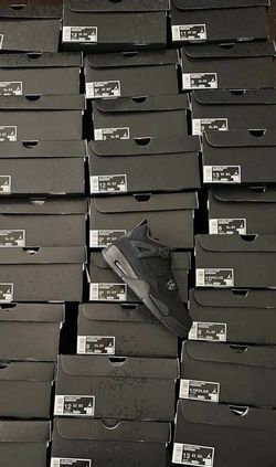 Black Cat 4s  Men’s And Big Kids 