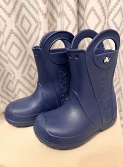 Crocs Toddler Rain Boots – Size 10