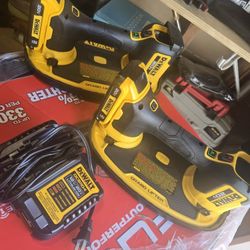 Dewalt Grabo Cups Brand New