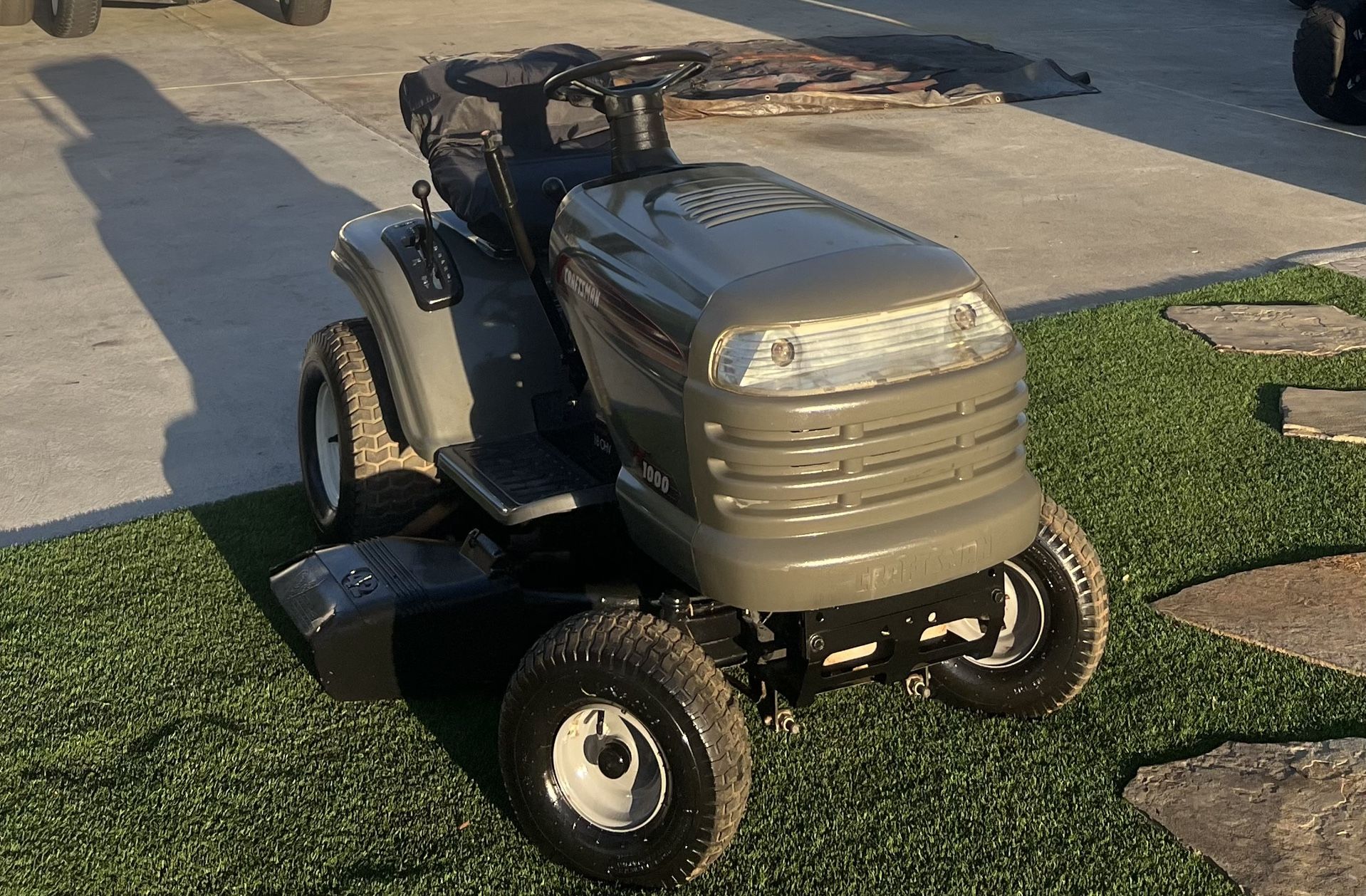 Riding Lawn Mower 