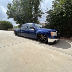 2013 GMC Sierra Bagged