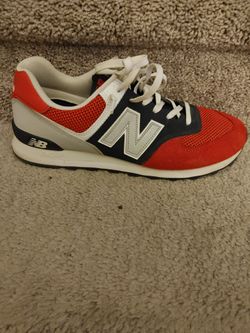 ***Men's Classic 574 New Balance 10.5***Very Nice