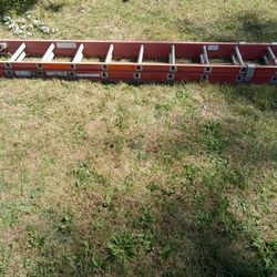 24ft Extension Ladder Fiberglass Brandname Keller