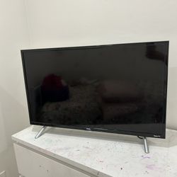 32” Roku Smart Tv