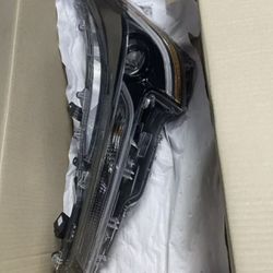 2020-2022 TOYOTA COROLLA HEADLIGHT LED HEADLAMP Left  #81185-12L80 OEM NEW