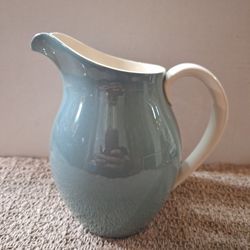 ROYAL DAULTON DESERT STAR SMALL PITCHER 