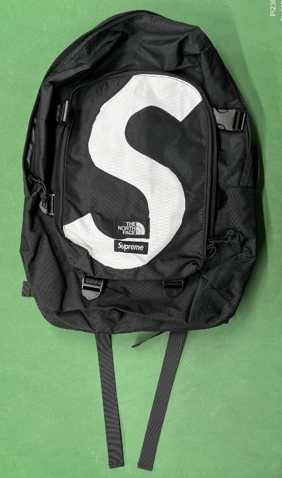Supreme x The North Face Backpack 