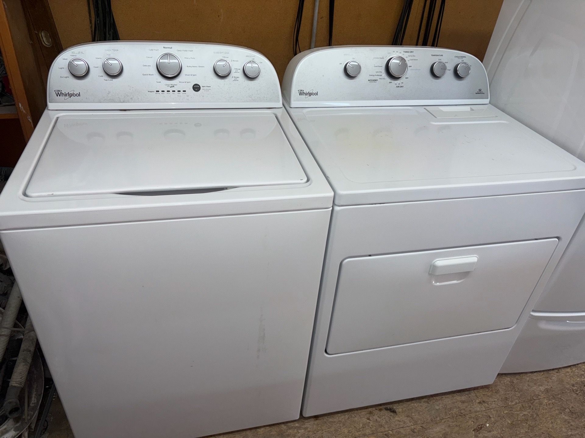 Whirlpool top load washer / dryer set