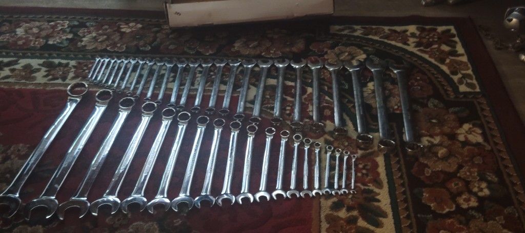 Gear Wrench 44 Piece Set