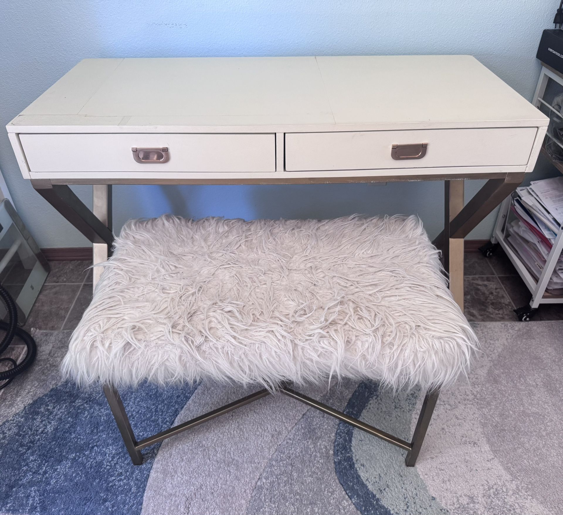 Cream Colored Desk Or Vanity/ Makeup Table