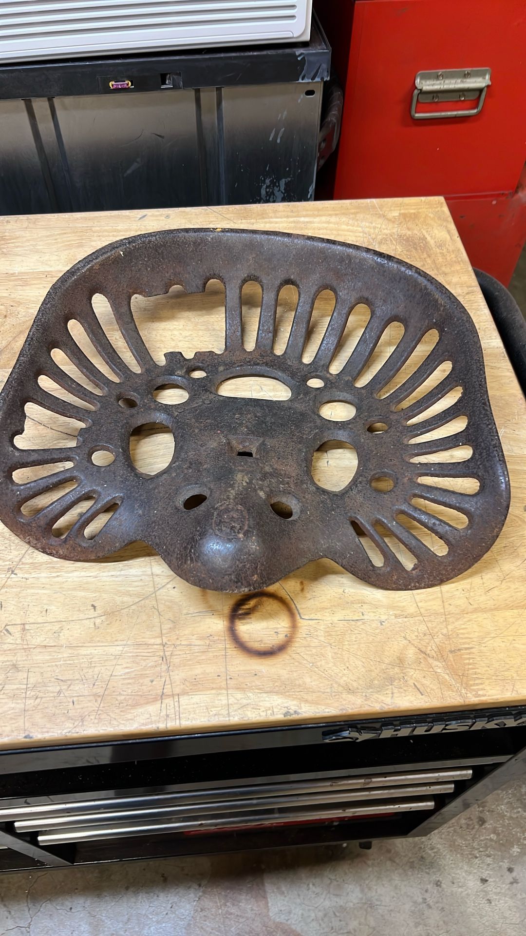 Vintage cast-iron tractor seat small piece, broken out of back retails for 190 selling for 75
