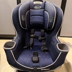 Graco Car seat 