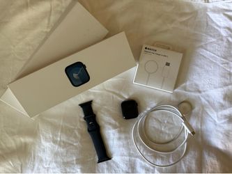 Apple watch series 9 41MM Midnight alum