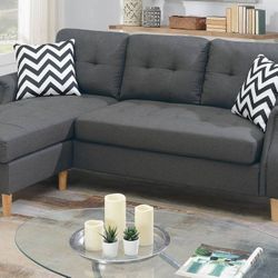REVERSIBLE SECTIONAL W/2 ACCENT PILLOW - F