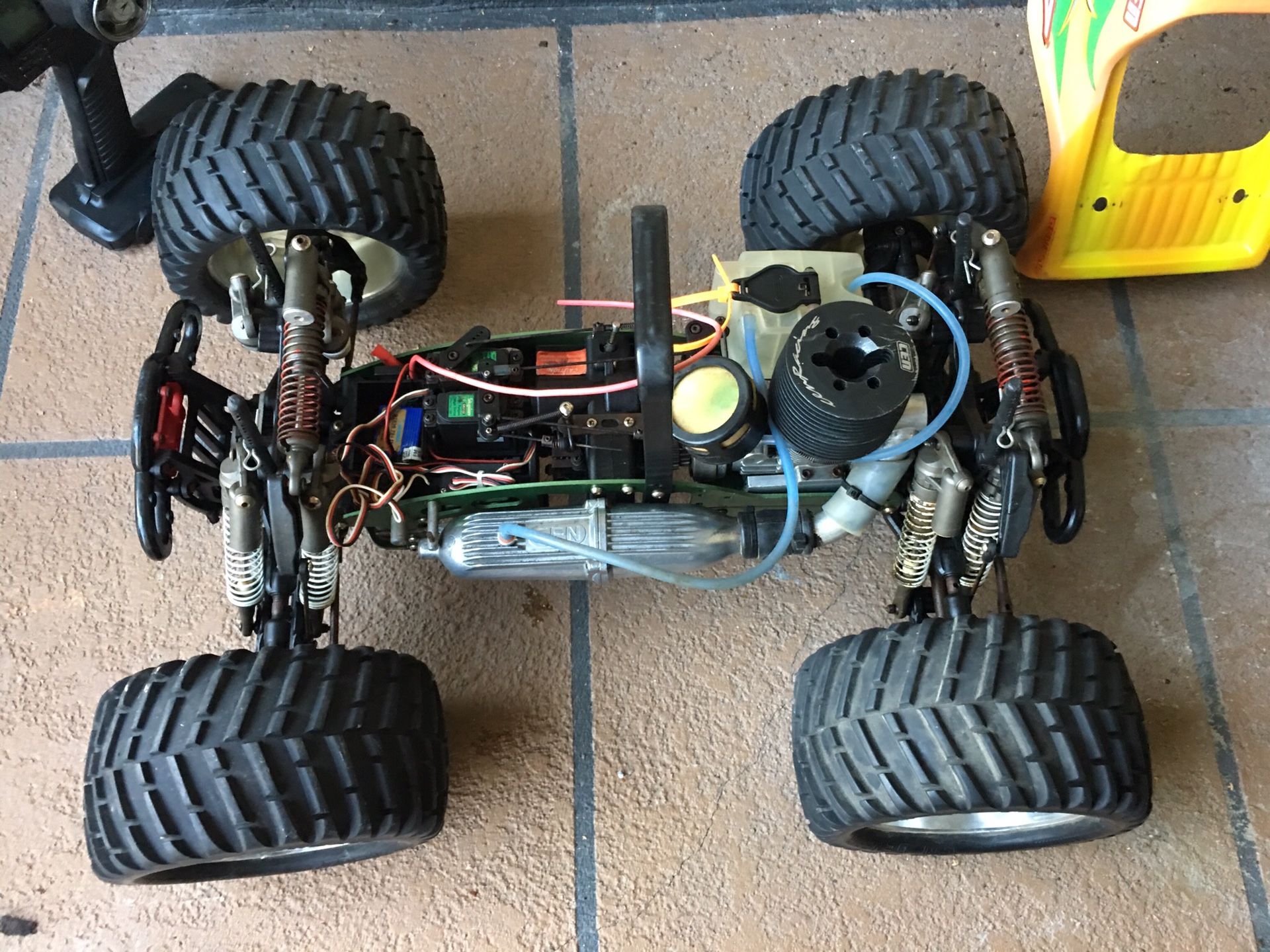CEN Genesis 7.7 1/8 RC Truck for Sale in Dublin, CA OfferUp