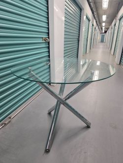 Small round dining table silver with 47" tempered glass