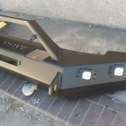 07 To 2014 Chevy Silverado Front Off Road Bumper  With Pod Lights Very Solid 
