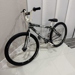 2015 Famous Stars and Straps TB Big Ripper SE Bike bicycle 29” BMX