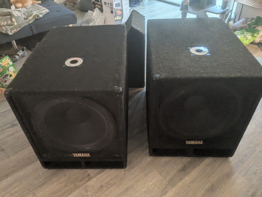 Yamaha Subwoofer SW-118iv (175 Each)