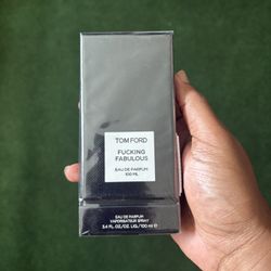 TOM FORD F*CKING FABULOUS (NEGOTIABLE)