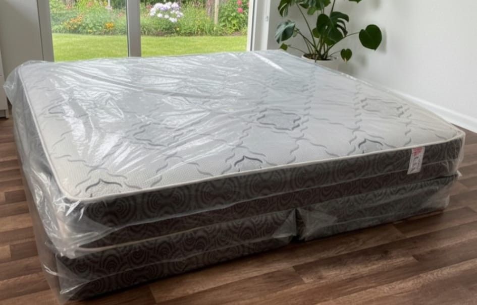 New KING SIZE MATTRESS WITH BOX SPRING SET COLCHONES NUEVOS KING SIZE MATTRESS BED