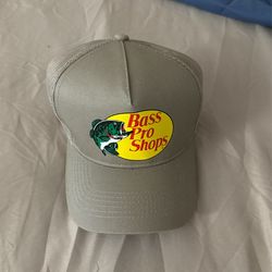 Bass pro shop hat never used beige