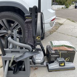 KIRBY G6 Vacuum W/ Carpet Cleaning Attachments 