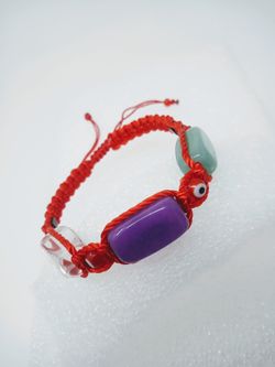 Red Bracelet Hapiness, protection& take it easy