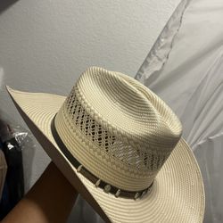 Straw Hat 500x