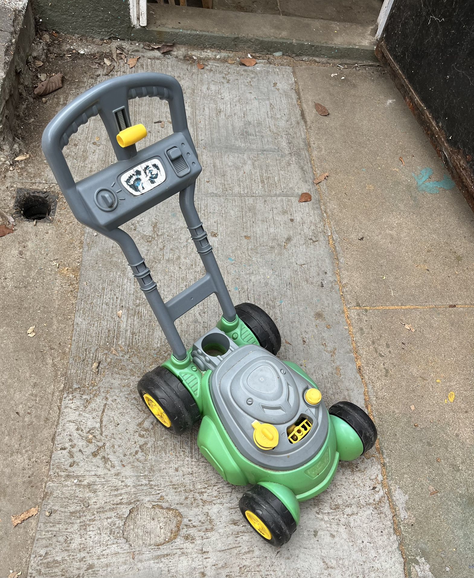 Bubble Lawn Mower Toddler Toy
