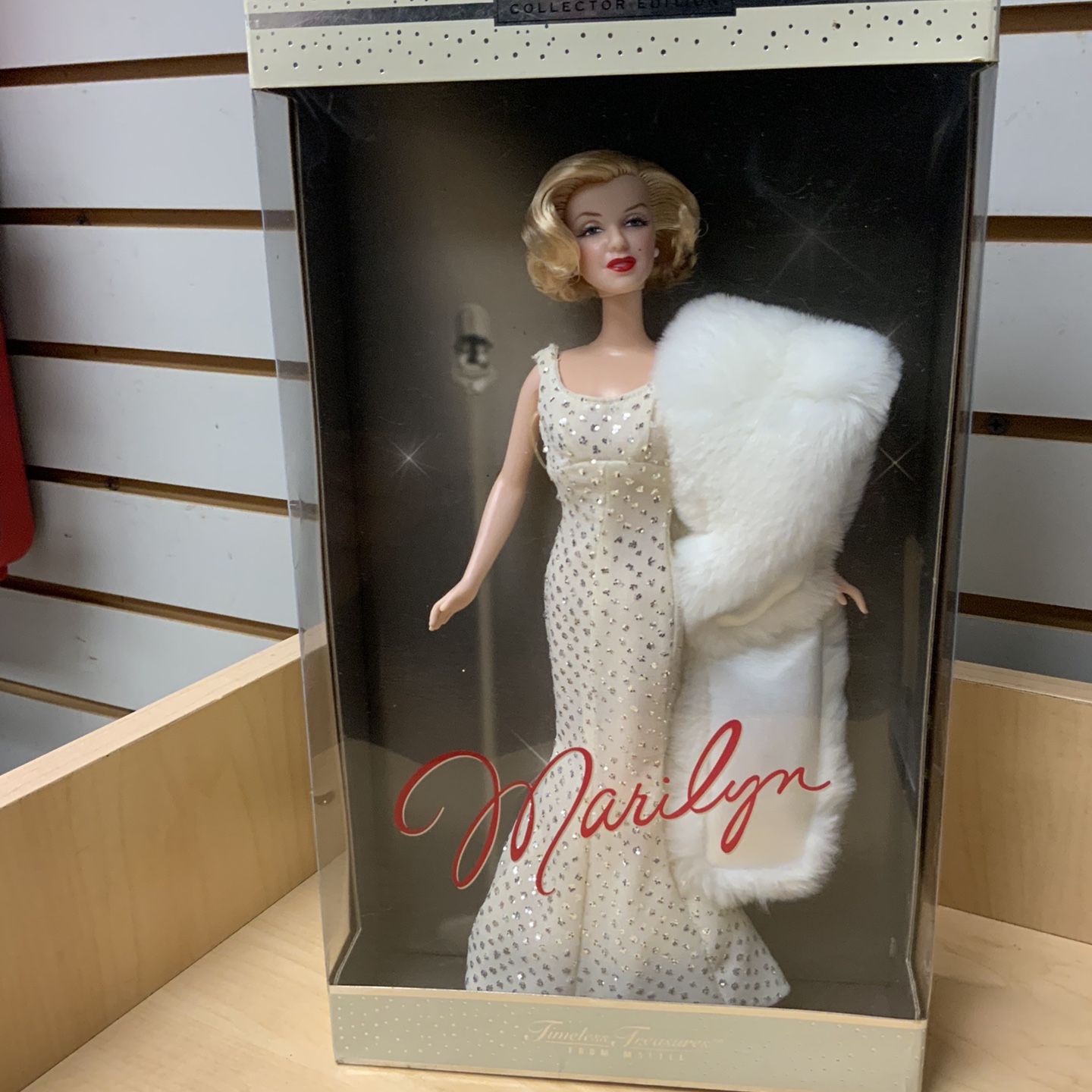 Marilyn Monroe Timeless Treasure Barbie Action Figure Doll Collector Edition Collectable