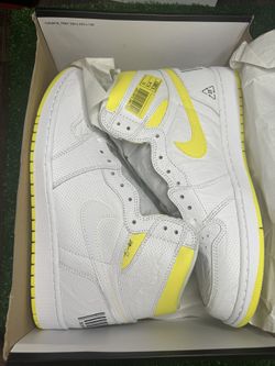 Air Jordan 1 High Retro Dynamic Yellow Mens Size 10.5