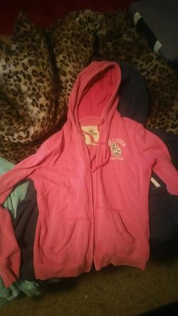 Hollister sweater