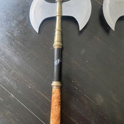 Double Head Axes 