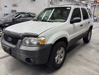 Ford Escape SUV – White