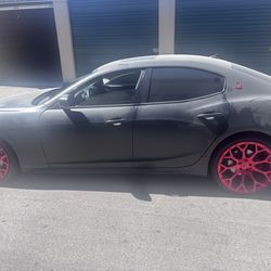 2016 Maserati Ghibli