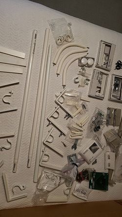 Misc shelving, curtain ikea