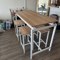 High Top Table w/benches 