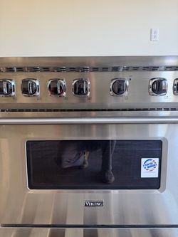 Viking 6 burner gas range