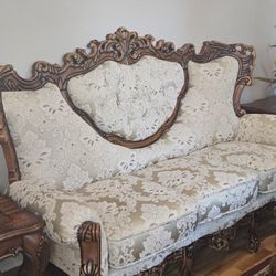 Like NEW Astoria Grand formal Living Room Set 