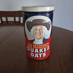 Vintage 1982 Quaker Oats Can
