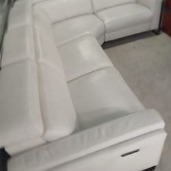 SECTIONAL GENUINE LEATHER RECLINER ELECTRIC ⚡ WHITE COLOR... DELIVERY SERVICE AVAILABLE 💥🚚💥