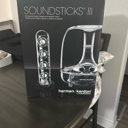 Harman / Kardon Speakers