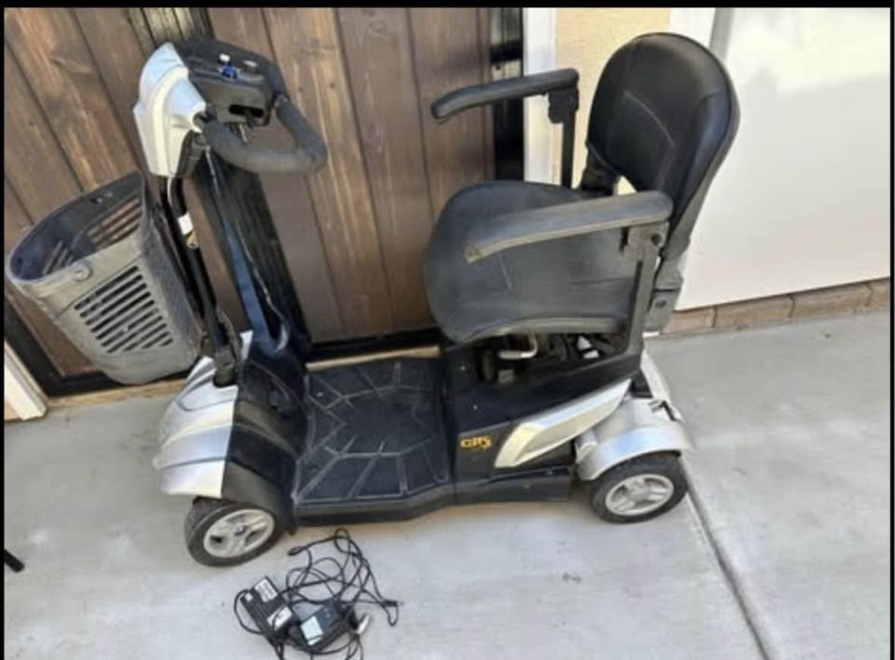 Rider CityCruzer 4 Ruedas Scooter