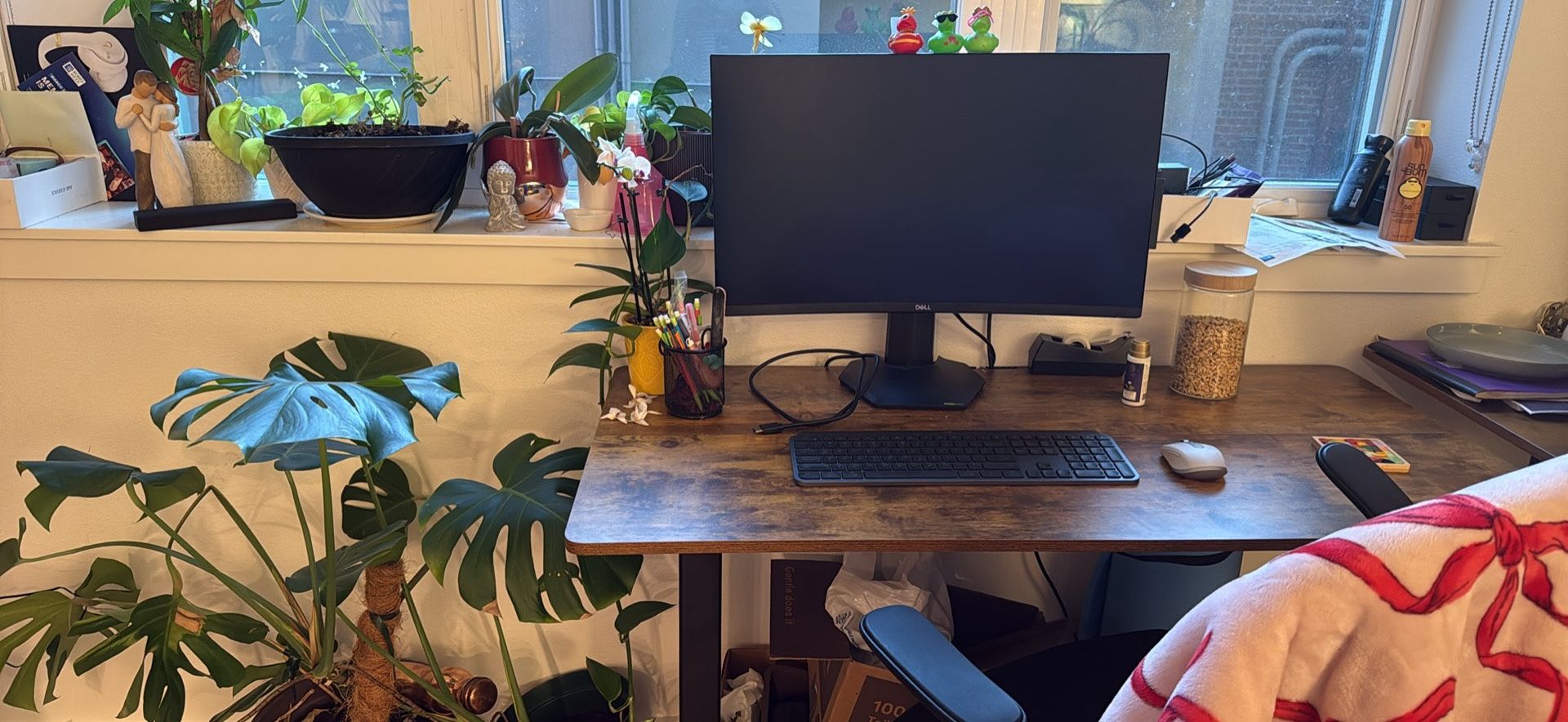 Standing desk