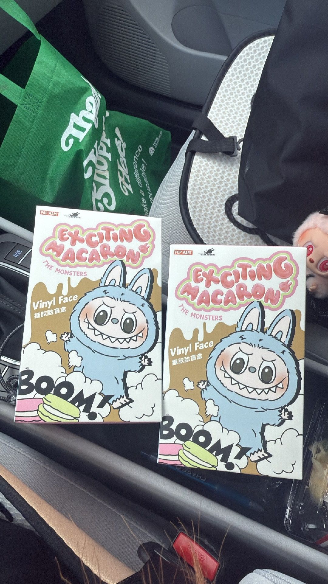 Exciting Macaron Labubu