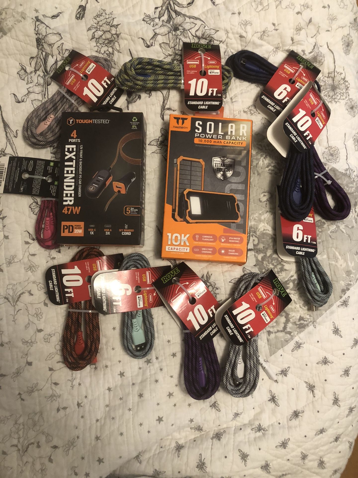 iPhone Chargers Solar Power Bank & Extender 5Charger 1 Power Bank 1 Extender